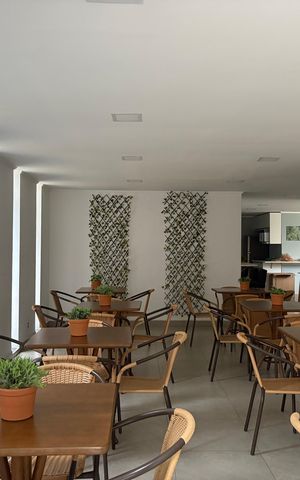 Apartamento à venda com 138m², 2 quartos e 2 vagas Apartamento à venda com 138m², 2 quartos e 2 vagasÁrea comum - Salão de festas