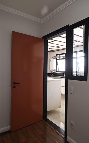 Apartamento à venda com 138m², 2 quartos e 2 vagas Apartamento à venda com 138m², 2 quartos e 2 vagasEscritório