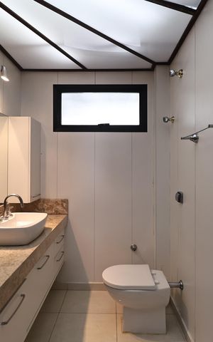 Apartamento à venda com 138m², 2 quartos e 2 vagas Apartamento à venda com 138m², 2 quartos e 2 vagasBanheiro