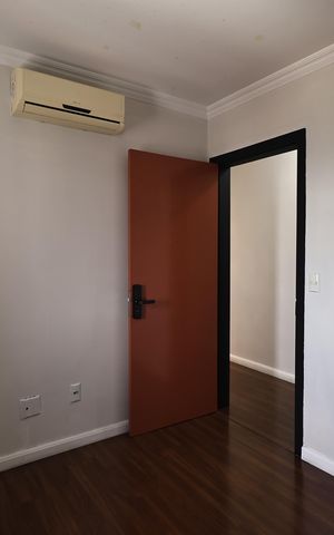 Apartamento à venda com 138m², 2 quartos e 2 vagas Apartamento à venda com 138m², 2 quartos e 2 vagasQuarto 1