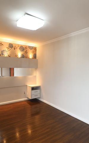 Apartamento à venda com 138m², 2 quartos e 2 vagas Apartamento à venda com 138m², 2 quartos e 2 vagasSuite