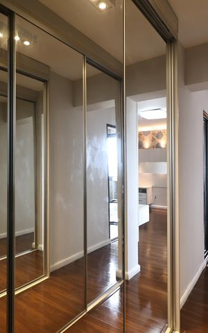Apartamento à venda com 138m², 2 quartos e 2 vagas Apartamento à venda com 138m², 2 quartos e 2 vagasCloset suite