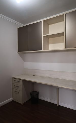 Apartamento à venda com 138m², 2 quartos e 2 vagas Apartamento à venda com 138m², 2 quartos e 2 vagasEscritório