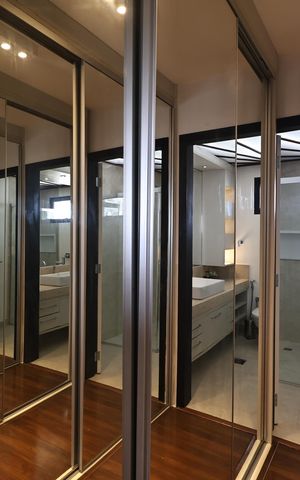 Apartamento à venda com 138m², 2 quartos e 2 vagas Apartamento à venda com 138m², 2 quartos e 2 vagasCloset suite