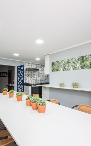 Apartamento à venda com 138m², 2 quartos e 2 vagas Apartamento à venda com 138m², 2 quartos e 2 vagasÁrea comum - Salão de festas