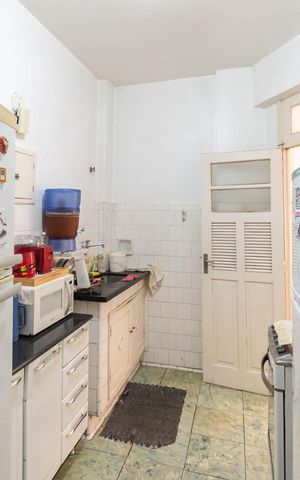 Apartamento à venda com 80m², 2 quartos e sem vagaCozinha