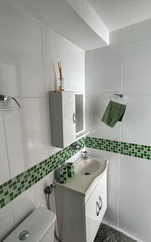 Casa de condomínio para alugar com 96m², 4 quartos e 1 vagaBanheiro da casa 2
