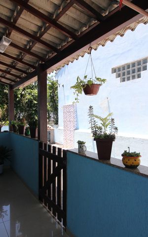 Casa de condomínio à venda com 110m², 3 quartos e 2 vagasVaranda