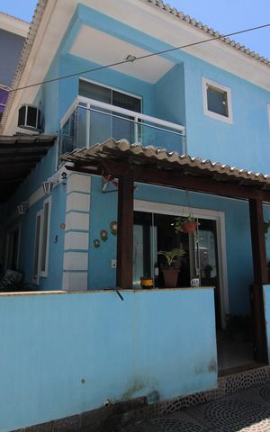 Casa de condomínio à venda com 110m², 3 quartos e 2 vagasFachada