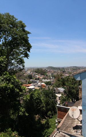 Casa de condomínio à venda com 110m², 3 quartos e 2 vagasQuarto 2 - Vista
