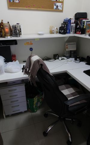 Casa de condomínio à venda com 110m², 3 quartos e 2 vagasEscritório