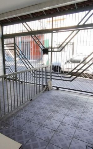 Casa à venda com 199m², 3 quartos e 2 vagas