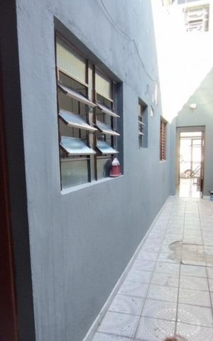 Casa à venda com 199m², 3 quartos e 2 vagas
