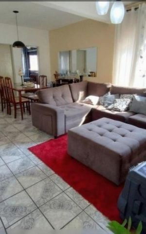 Casa à venda com 199m², 3 quartos e 2 vagas