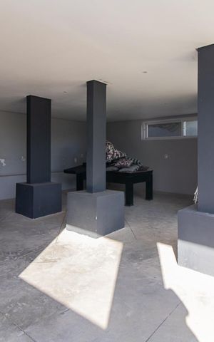 Casa de condomínio à venda com 309m², 3 quartos e 4 vagasChurrasqueira