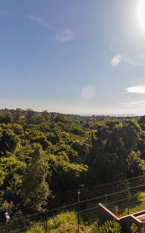 Casa de condomínio à venda com 309m², 3 quartos e 4 vagasVaranda do Quarto 3