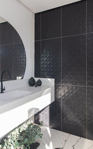Casa de condomínio à venda com 309m², 3 quartos e 4 vagasLavabo externo