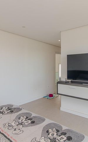 Casa de condomínio à venda com 309m², 3 quartos e 4 vagasQuarto 3 - Suíte