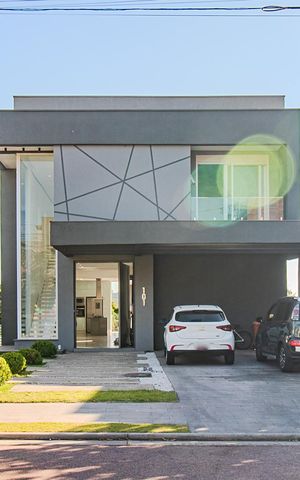 Casa de condomínio à venda com 309m², 3 quartos e 4 vagasFachada