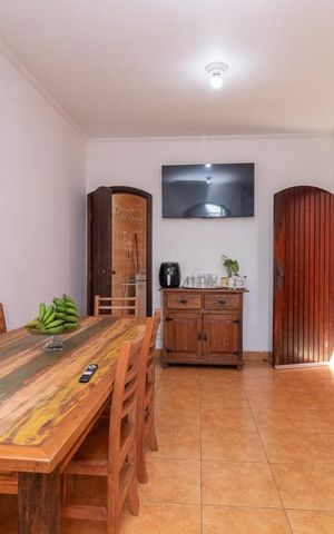 Casa à venda com 308m², 3 quartos e 2 vagasCozinha da área gourmet