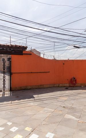 Casa à venda com 308m², 3 quartos e 2 vagasQuintal