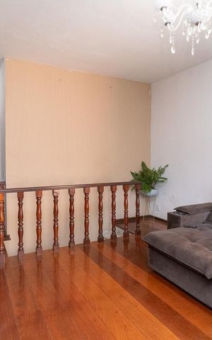 Casa à venda com 308m², 3 quartos e 2 vagasSala