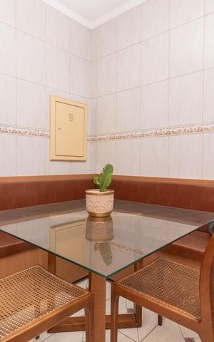 Casa à venda com 308m², 3 quartos e 2 vagasCozinha
