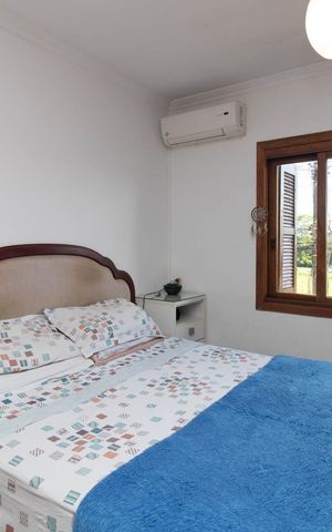 Casa de condomínio para alugar com 190m², 3 quartos e 2 vagasQuarto 3 - Suíte