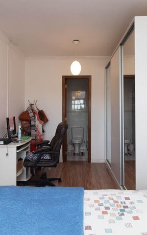 Casa de condomínio para alugar com 190m², 3 quartos e 2 vagasQuarto 3 - Suíte