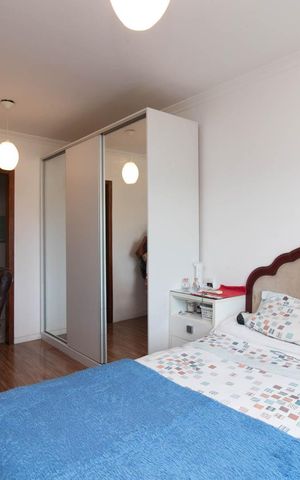 Casa de condomínio para alugar com 190m², 3 quartos e 2 vagasQuarto 3 - Suíte