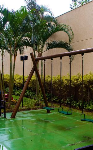 Apartamento à venda com 137m², 4 quartos e 3 vagas Apartamento à venda com 137m², 4 quartos e 3 vagasÁREA COMUM - PLAYGROUND