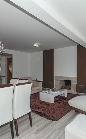 Apartamento para alugar com 169m², 3 quartos e 2 vagasSala