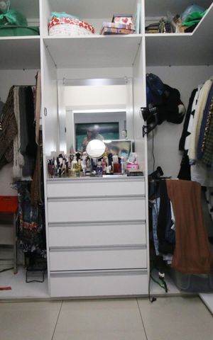 Apartamento à venda com 150m², 3 quartos e 4 vagasCloset