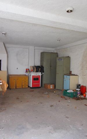 Casa à venda com 230m², 4 quartos e 4 vagasGaragem