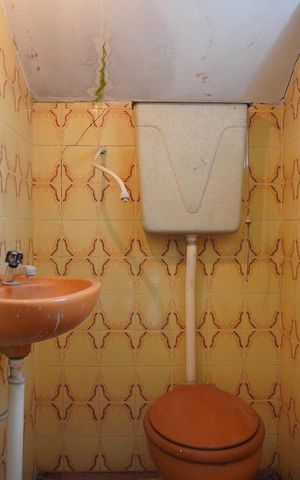 Casa à venda com 230m², 4 quartos e 4 vagasGaragem - Lavabo