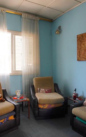 Casa à venda com 230m², 4 quartos e 4 vagasSala 2