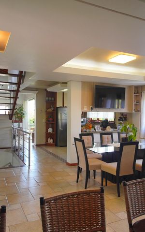 Casa à venda com 303m², 2 quartos e 2 vagasEspaço Gourmet