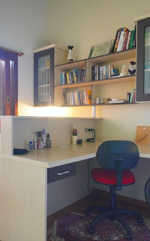 Casa à venda com 303m², 2 quartos e 2 vagasEscritório