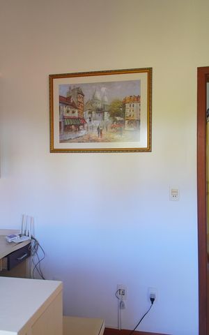 Casa à venda com 303m², 2 quartos e 2 vagasEscritório