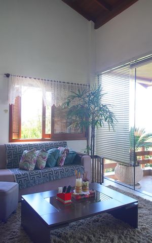 Casa à venda com 303m², 2 quartos e 2 vagassala