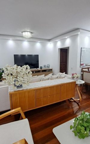 Apartamento à venda com 141m², 3 quartos e 2 vagas