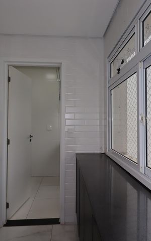 Apartamento para alugar com 105m², 2 quartos e 2 vagasCozinha