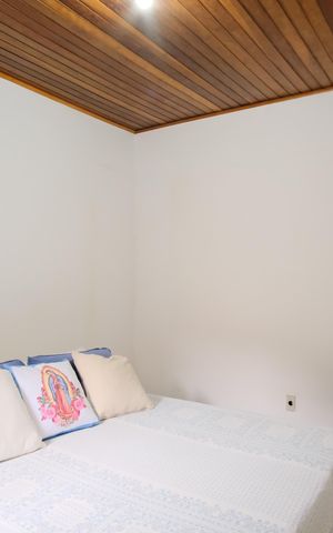 Casa à venda com 288m², 5 quartos e 2 vagasQuarto 2