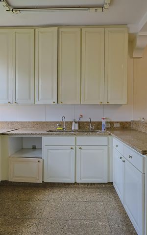 Apartamento à venda com 500m², 3 quartos e 4 vagas Apartamento à venda com 500m², 3 quartos e 4 vagasCozinha