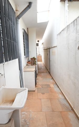 Casa à venda com 198m², 3 quartos e 2 vagasÁrea de Serviço