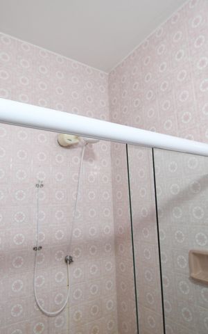 Casa à venda com 198m², 3 quartos e 2 vagasBanheiro 2