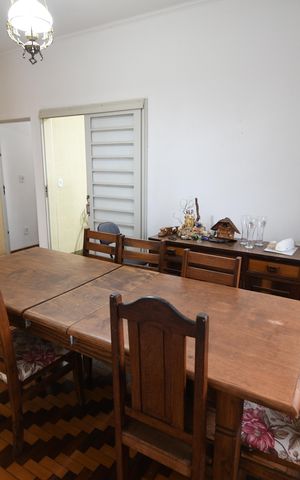 Casa à venda com 198m², 3 quartos e 2 vagasSala 2