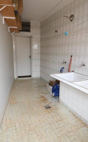 Casa à venda com 198m², 3 quartos e 2 vagasÁrea de Serviço