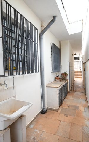 Casa à venda com 198m², 3 quartos e 2 vagasÁrea de Serviço