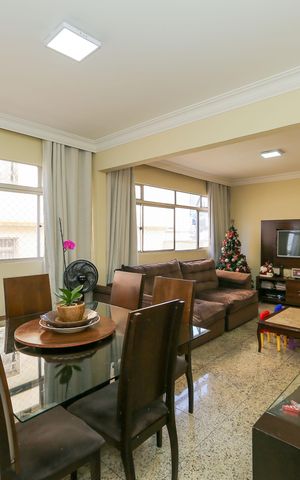 Apartamento à venda com 130m², 3 quartos e 1 vaga Apartamento à venda com 130m², 3 quartos e 1 vagaSALA